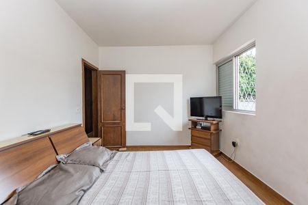 Casa à venda com 465m², 3 quartos e 6 vagasSuíte