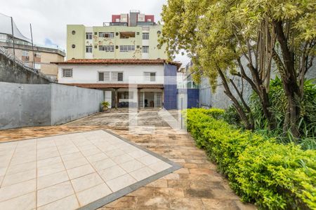 Casa à venda com 465m², 3 quartos e 6 vagasGaragem