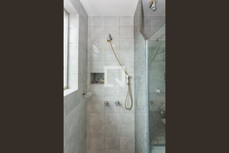 Casa à venda com 465m², 3 quartos e 6 vagasBanheiro da Suíte