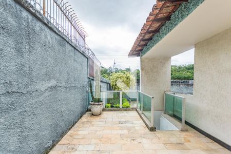 Casa à venda com 465m², 3 quartos e 6 vagasEntrada