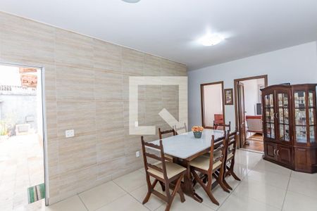 Sala 2 de casa à venda com 3 quartos, 465m² em Coração Eucarístico, Belo Horizonte