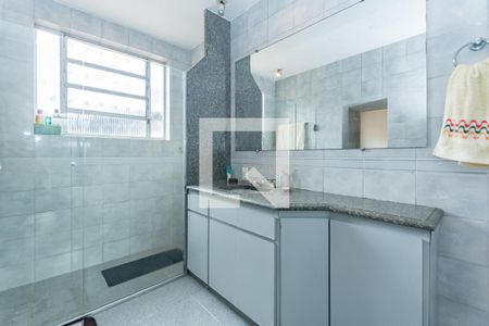 Casa à venda com 465m², 3 quartos e 6 vagasBanheiro da Suíte