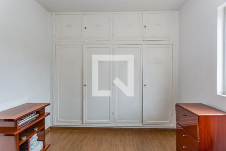 Casa à venda com 465m², 3 quartos e 6 vagasQuarto 2