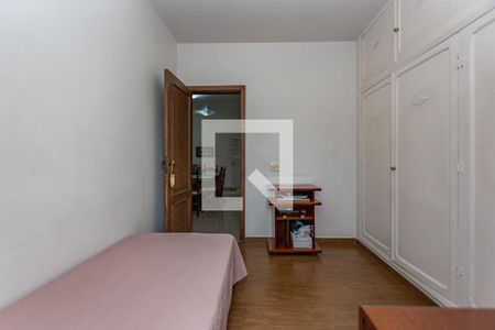 Casa à venda com 465m², 3 quartos e 6 vagasQuarto 2