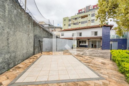 Casa à venda com 465m², 3 quartos e 6 vagasGaragem