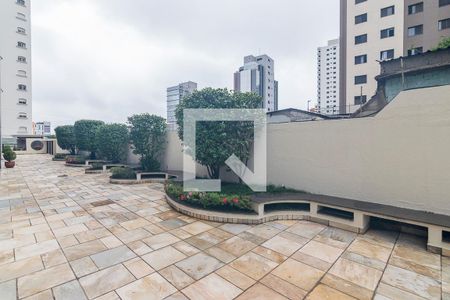 Apartamento à venda com 211m², 4 quartos e 3 vagas Apartamento à venda com 211m², 4 quartos e 3 vagasÁrea de Circulação