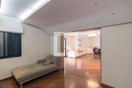 Apartamento à venda com 211m², 4 quartos e 3 vagas Apartamento à venda com 211m², 4 quartos e 3 vagasQuarto 4 Reversível