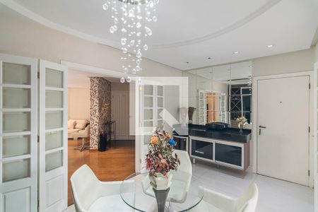 Apartamento à venda com 211m², 4 quartos e 3 vagas Apartamento à venda com 211m², 4 quartos e 3 vagasCopa