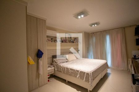 Casa de condomínio à venda com 350m², 5 quartos e 3 vagasSuíte 2