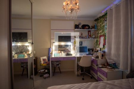 Casa de condomínio à venda com 350m², 5 quartos e 3 vagasSuíte 3