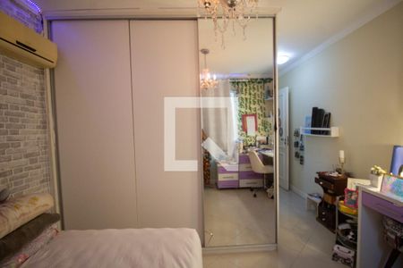 Casa de condomínio à venda com 350m², 5 quartos e 3 vagasSuíte 3