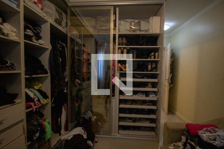 Casa de condomínio à venda com 350m², 5 quartos e 3 vagasSuíte 1