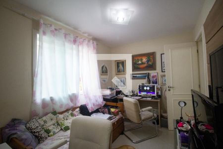 Casa de condomínio à venda com 350m², 5 quartos e 3 vagasSuíte 4