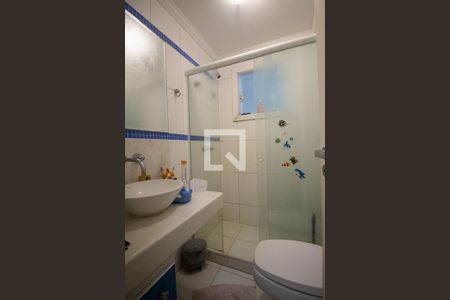 Casa de condomínio à venda com 350m², 5 quartos e 3 vagasBanheiro da Suíte 5