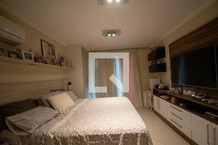 Casa de condomínio à venda com 350m², 5 quartos e 3 vagasSuíte 2