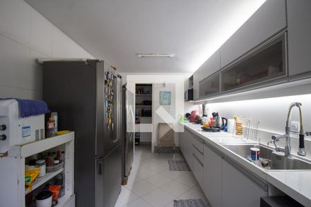 Casa de condomínio à venda com 350m², 5 quartos e 3 vagasCozinha