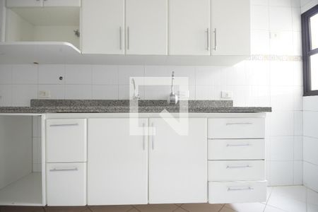 Apartamento para alugar com 120m², 3 quartos e 2 vagasCozinha