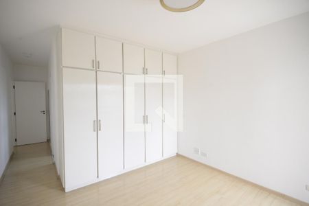 Apartamento para alugar com 120m², 3 quartos e 2 vagasSuíte 3