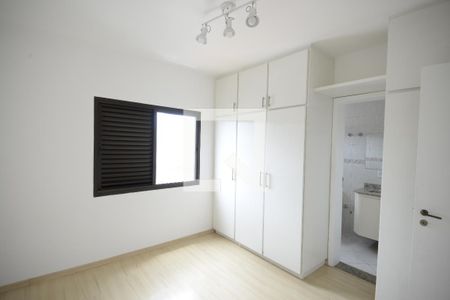Apartamento para alugar com 120m², 3 quartos e 2 vagasSuíte 2