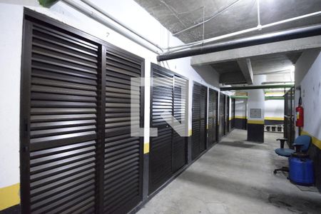 Apartamento para alugar com 120m², 3 quartos e 2 vagasDepósito