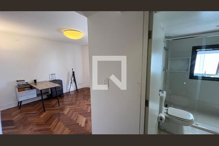 Apartamento à venda com 204m², 3 quartos e 1 vagaSuite 2
