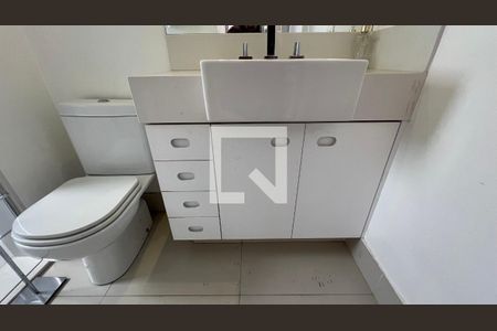 Apartamento à venda com 204m², 3 quartos e 1 vagaBanheiro da Suíte 1