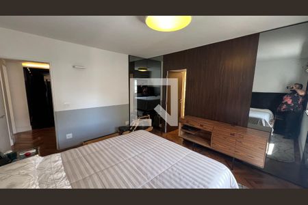 Apartamento à venda com 204m², 3 quartos e 1 vagaSuite 3