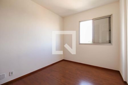 Quarto 2 de apartamento para alugar com 2 quartos, 73m² em Vila Prudente, São Paulo