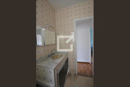 Apartamento à venda com 206m², 3 quartos e 2 vagasBanheiro Social