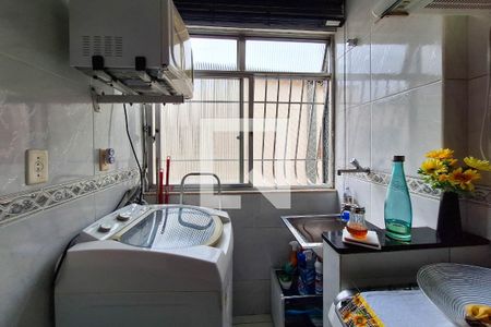 Apartamento à venda com 72m², 2 quartos e 1 vagaÁrea de Serviço