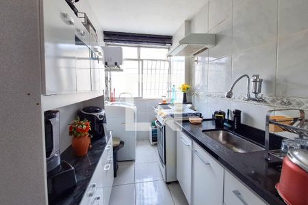 Apartamento à venda com 72m², 2 quartos e 1 vagaCozinha