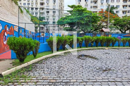 Apartamento à venda com 72m², 2 quartos e 1 vagaÁrea comum
