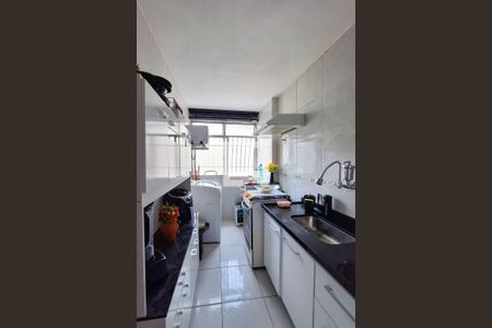 Apartamento à venda com 72m², 2 quartos e 1 vagaCozinha