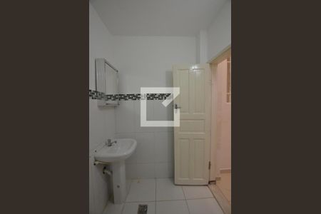 Casa à venda com 40m², 1 quarto e sem vagaBanheiro 