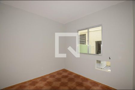 Quarto  de casa à venda com 1 quarto, 40m² em Vista Alegre, Rio de Janeiro