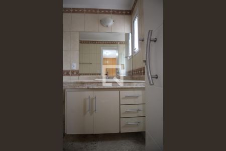 Apartamento para alugar com 264m², 4 quartos e 4 vagasBanheiro da Suíte 4