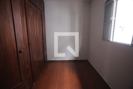 quarto 1 de apartamento para alugar com 3 quartos, 70m² em Estoril, Belo Horizonte