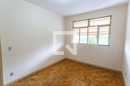 Sala 2 de casa para alugar com 3 quartos, 130m² em Santa Efigênia, Belo Horizonte