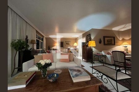 Apartamento à venda com 3 quartos, 209m² em Santa Cecilia, São Paulo