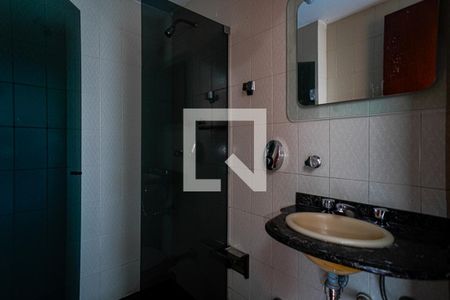 Apartamento à venda com 304m², 4 quartos e 2 vagasBanheiro Social