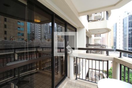 Varanda de apartamento para alugar com 1 quarto, 40m² em Itaim Bibi, São Paulo