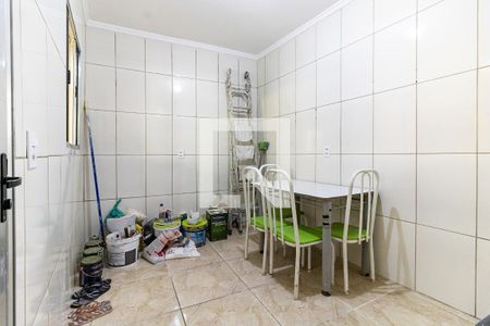 Casa para alugar com 60m², 2 quartos e 2 vagas Casa para alugar com 60m², 2 quartos e 2 vagasCozinha
