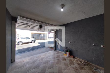 Garagem de casa à venda com 1 quarto, 114m² em Vila Moraes, São Paulo