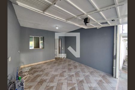 Garagem de casa à venda com 1 quarto, 114m² em Vila Moraes, São Paulo