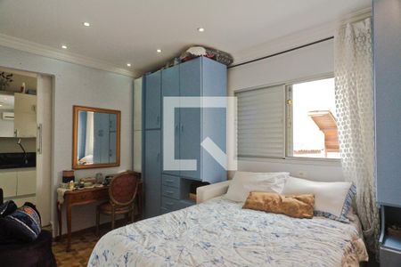 Casa à venda com 422m², 4 quartos e 3 vagasSuíte 2