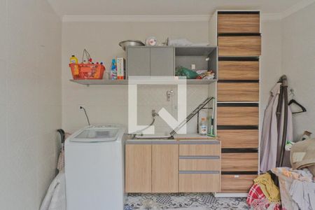 Casa à venda com 422m², 4 quartos e 3 vagasÁrea de Serviço