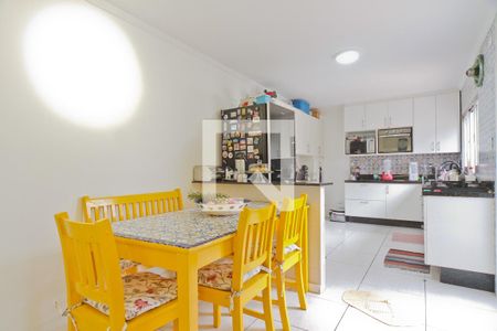 Casa à venda com 422m², 4 quartos e 3 vagasCozinha