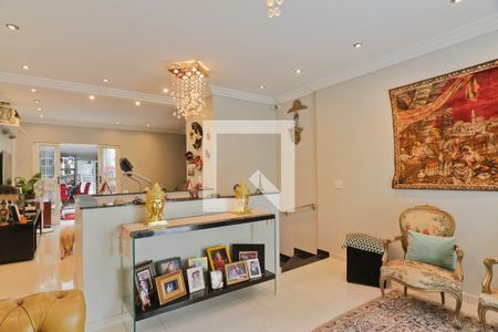 Casa à venda com 422m², 4 quartos e 3 vagasSala