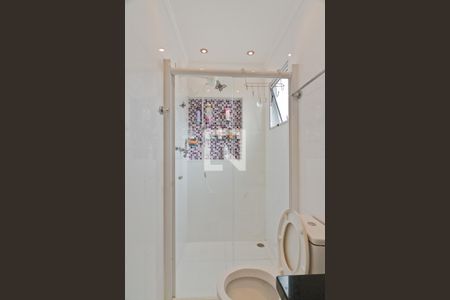 Casa à venda com 422m², 4 quartos e 3 vagasBanheiro da Suíte 1