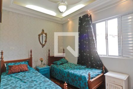 Casa à venda com 422m², 4 quartos e 3 vagasQuarto